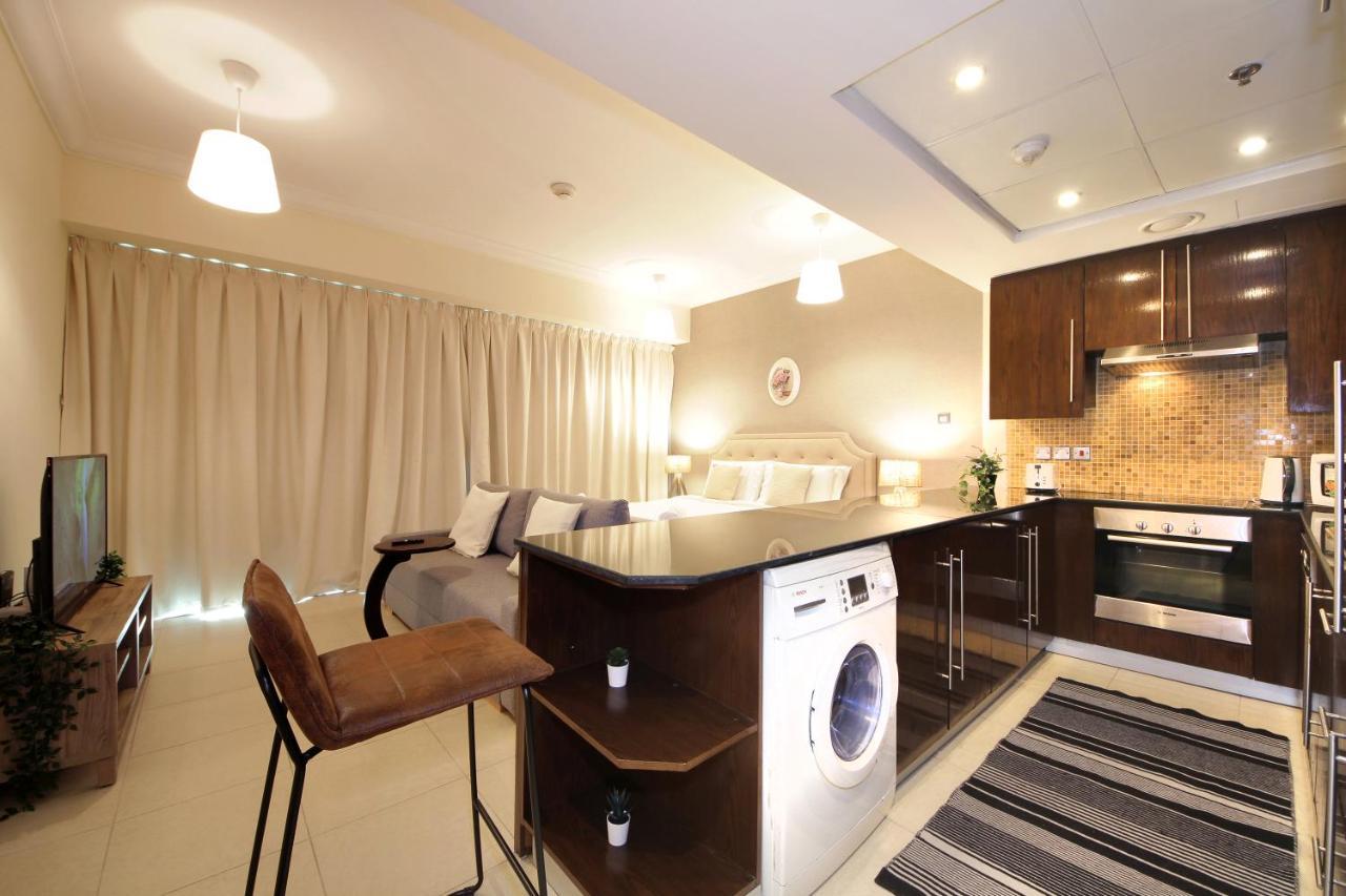 Prime Retreats - Downtown Apartment Dubai